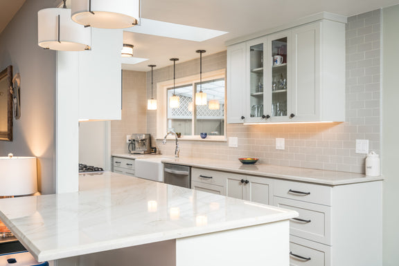 Benjamin Moore Paint quartzite countertops