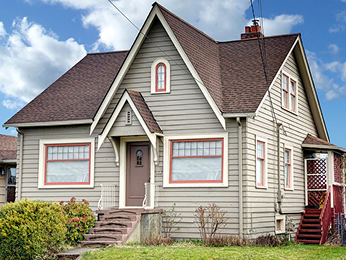 Why Dual-Tone Stains Work So Well With Craftsman Architecture