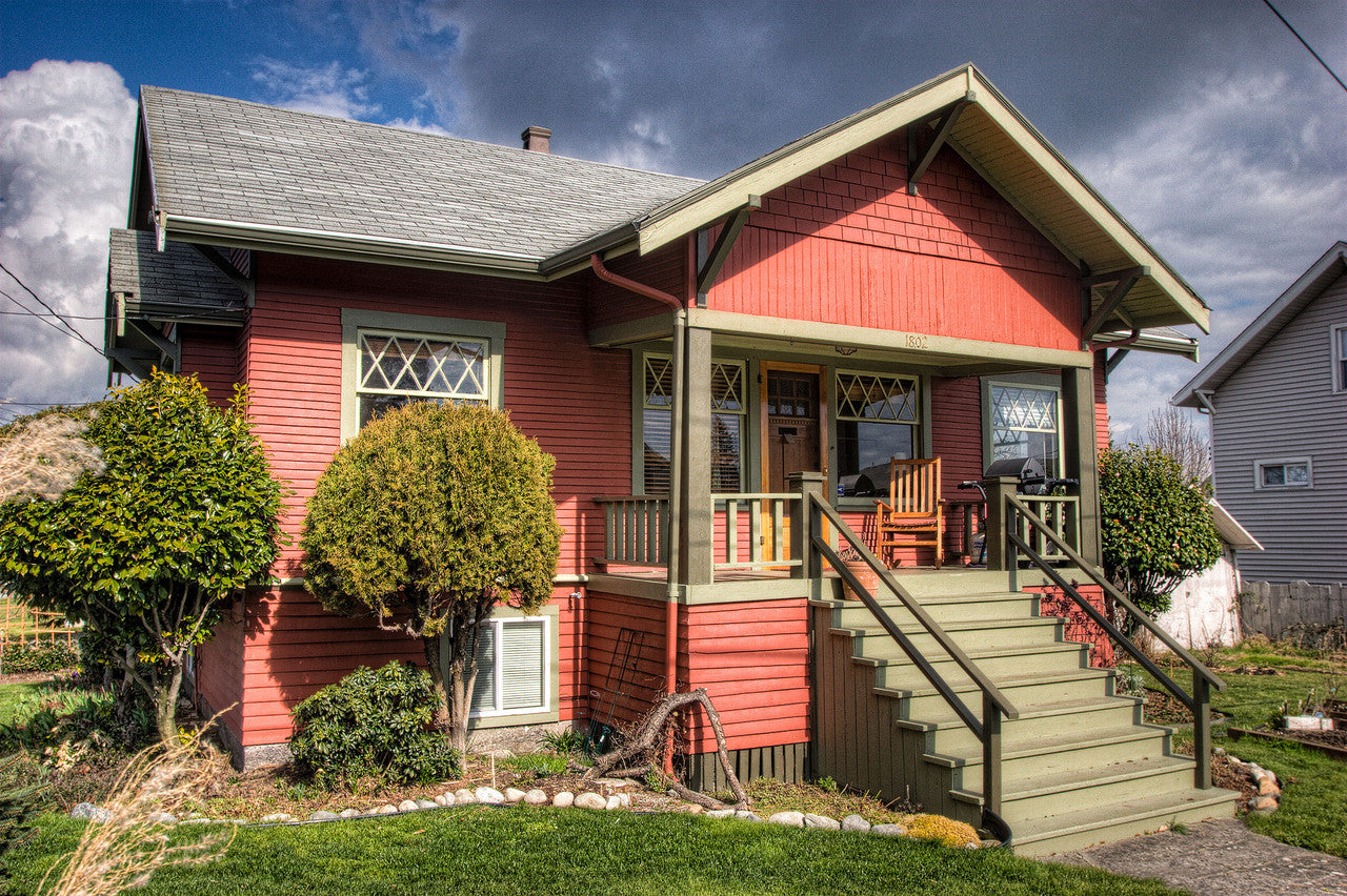 Exterior Paint Color Design: Mexican Bungalow
